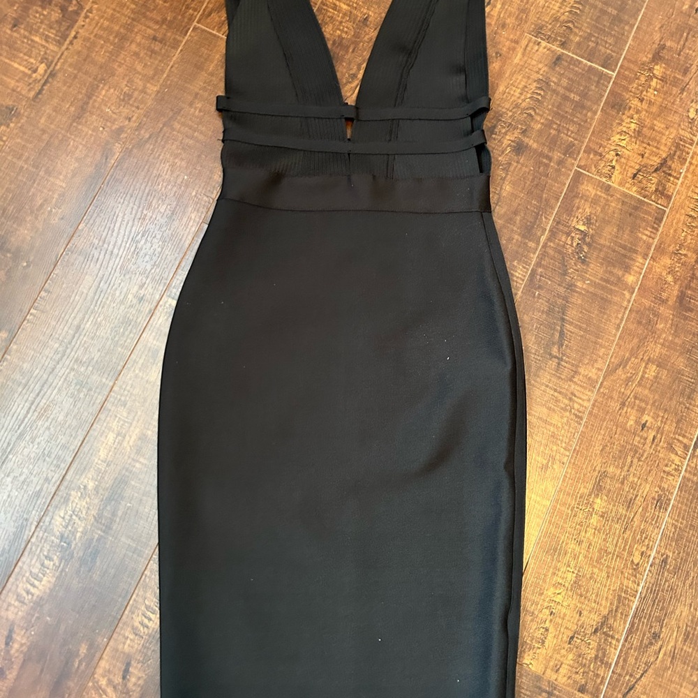 One-Shoulder Black Sheath Dress